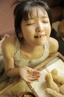不完美的她演员表